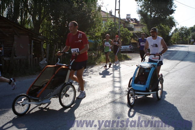 Avrasya Maratonu: Çocuklu koşu ve TEGV’e destek