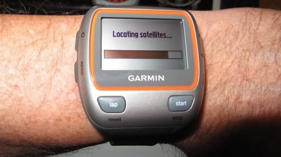 Garmin_locating _satellites